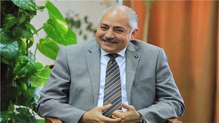 "بعد وفاته".. الأهلي يقرر تكريم العامري فاروق بهذه الطريقة 1 "بعد وفاته".. الأهلي يقرر تكريم العامري فاروق بهذه الطريقة