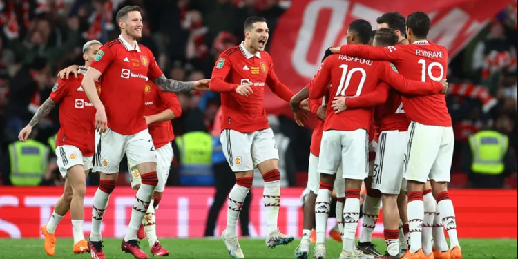 مان يونايتد يهزم وست هام بثلاثية في الدوري الإنجليزي 1 مان يونايتد يهزم وست هام بثلاثية في الدوري الإنجليزي