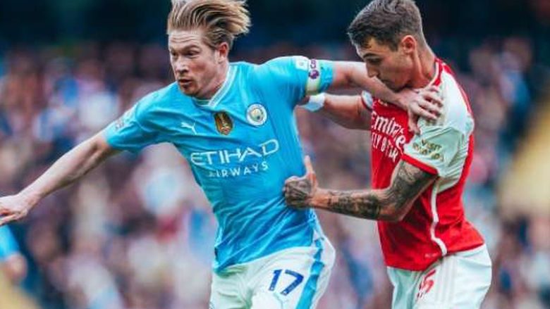 الدوري الإنجليزي بعد تعادل مانشستر سيتي وأرسنال وفوز ليفربول