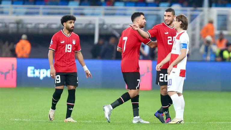 "حلق حوش".. كيف علق الجمهور على خسارة منتخب مصر برباعية من ك 1 "حلق حوش".. كيف علق الجمهور على خسارة منتخب مصر برباعية من ك