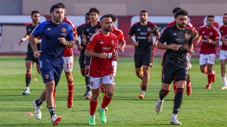 استعدادا للإسماعيلي.. كولر يمنح لاعبي الأهلي راحة من المران اليوم 1 مباراة ودية ومحاضرة فيديو.. كواليس مران الأهلي استعدادا لمواجهة الإسماعيلي (صور)