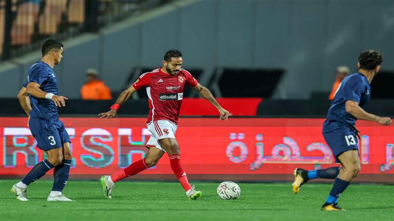 حضور جماهيري ضعيف في مباراة الأهلي وإنبي بالدوري 1 حضور جماهيري ضعيف في مباراة الأهلي وإنبي بالدوري