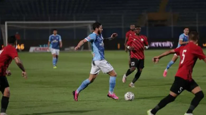 رمضان صبحي يقود تشكيل بيراميدز أمام الجونة في الدوري 1 صبحي يقود تشكيل بيراميدز أمام الجونة في الدوري