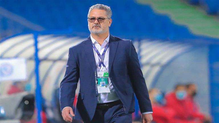 "2 أهلي و3 زمالك".. ميكالي يعلن قائمة معسكر يونيو استعدادًا 1 "2 أهلي و3 زمالك".. ميكالي يعلن قائمة معسكر يونيو استعدادًا