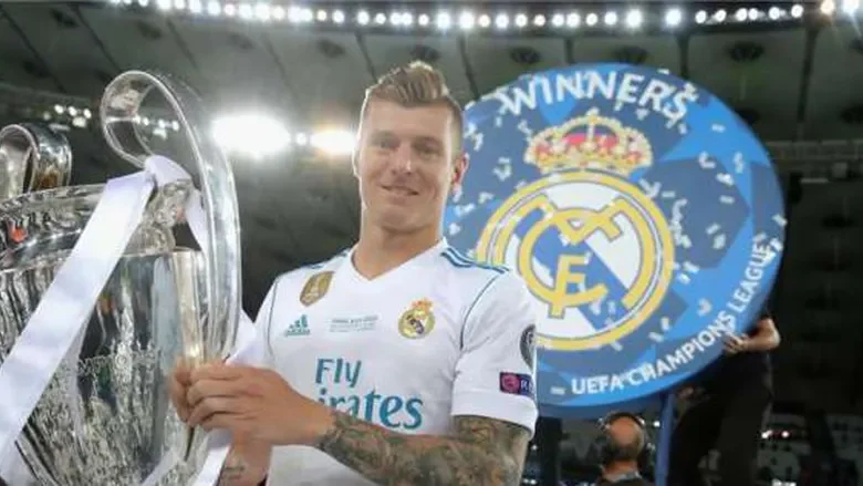 بديل كروس في ريال مدريد.. ثنائي ألماني ينافس إسباني وإيطالي وهولندي 1 كروس في ريال مدريد ثنائي ألماني ينافس إسباني وإيطالي