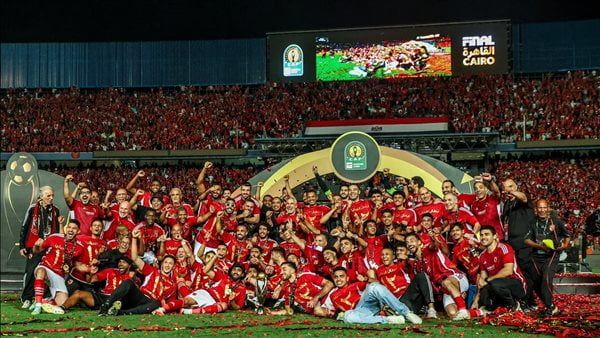 حسن مصطفي: الأهلي حاليا أحسن فريق في إفريقيا 1 الأهلي