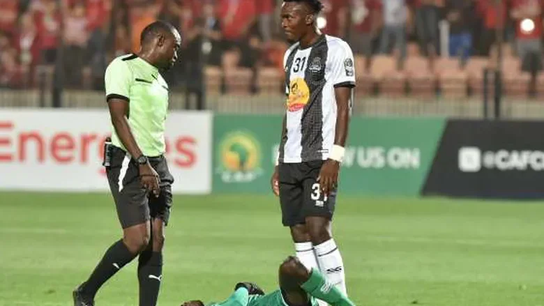 عاجل.. كاف يفاجئ حكم مباراة الأهلي ومازيمبي 1 كاف يفاجئ حكم مباراة الأهلي ومازيمبي