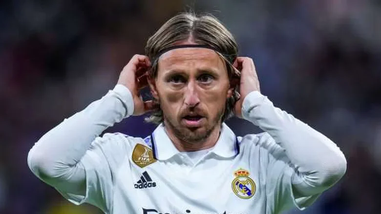 لوكا مودريتش: حسمت قراري النهائي بشأن مصيري مع ريال مدريد 1 مودريتش حسمت قراري النهائي بشأن مصيري مع ريال مدريد
