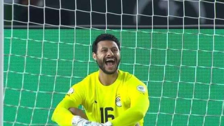 نجم الزمالك يثير أزمة بين حسام حسن وميكالي.. وموقف الشناوي من منتخب مصر 1 الزمالك يثير أزمة بين حسام حسن وميكالي وموقف الشناوي