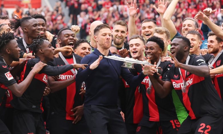 آخرها باير ليفركوزن اليوم 10 فرق توجت باللقب دون