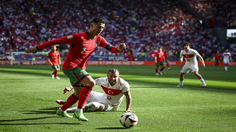 أول تعليق من رونالدو بعد تأهل البرتغال لدور الـ16 ليورو 2024 1 أول تعليق من رونالدو بعد تأهل البرتغال لدور الـ16 ليورو 2024