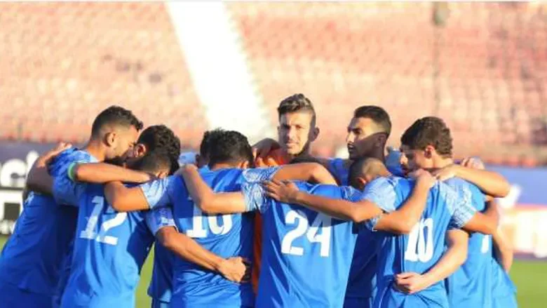 يعلن الانتظار 20 دقيقة قبل إلغاء مباراة سموحة وبيراميدز