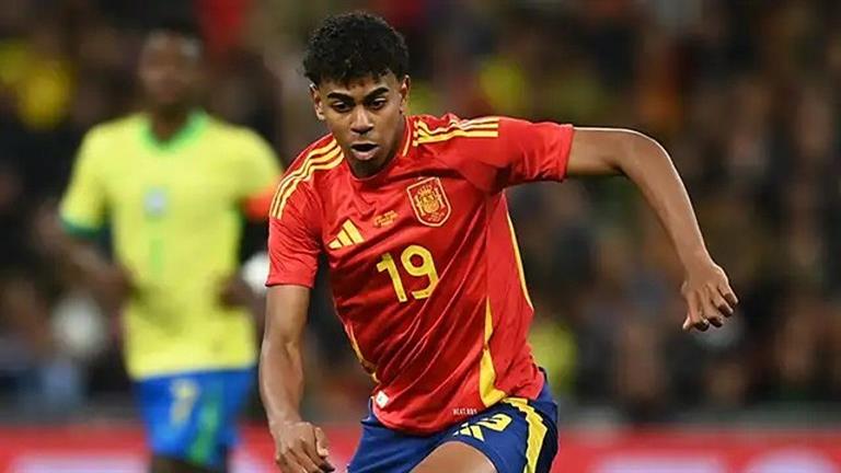 ثنائي برشلونة وريال مدريد.. تشكيل منتخب إسبانيا لمواجهة كرواتيا في يورو 2024