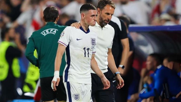 فودين يعود إلى معسكر منتخب إنجلترا في ألمانيا استعداداً لمواجهة سلوفاكيا 1 فودين يعود إلى معسكر منتخب إنجلترا في ألمانيا استعداداً لمواجهة سلوفاكيا