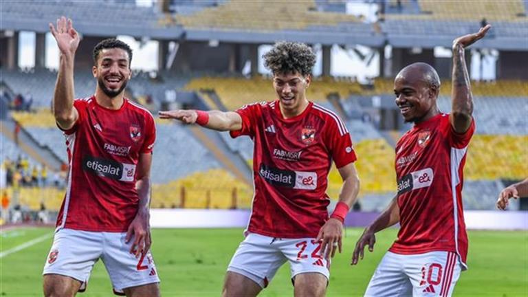 إمام عاشور يحتفل بمرور عام على انضمامه إلى الأهلي بهذه الطريقة 1 إمام عاشور يحتفل بمرور عام على انضمامه إلى الأهلي بهذه الطريقة