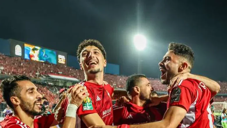 الأهلي يتقدم على طلائع الجيش بثلاثية في الشوط الأول بدوري NILE 1 الأهلي يتقدم على طلائع الجيش بثلاثية في الشوط الأول بدوري