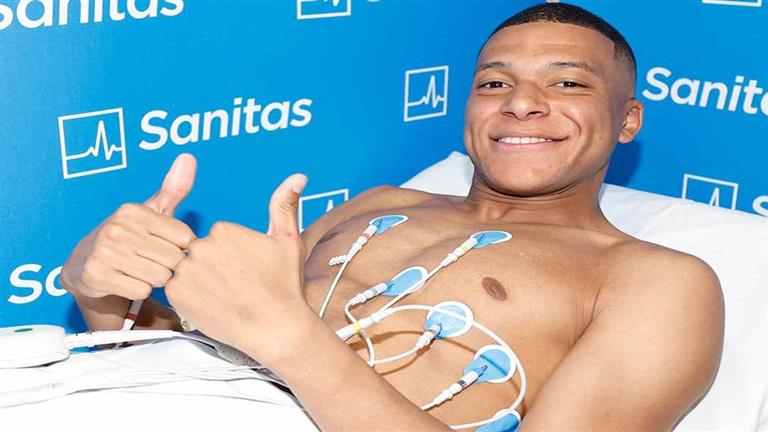 رقم قميص مبابي مع ريال مدريد (فيديو وصور) 1 رقم قميص مبابي مع ريال مدريد (فيديو وصور)