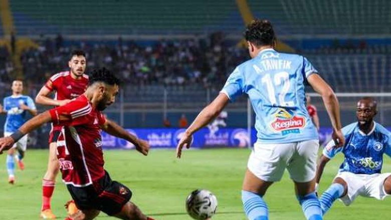 «مستند» الرابطة يحسم جدل النقطة 13 في صراع الأهلي وبيراميدز على لقب الدوري 1 الرابطة يحسم جدل النقطة 13 في صراع الأهلي وبيراميدز