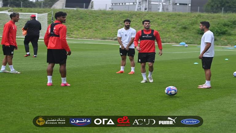 منتخب مصر الأولمبي باللون الأحمر ضد الدومينيكان في أولمبياد باريس 1 منتخب مصر الأولمبي باللون الأحمر ضد الدومينيكان في أولمبياد باريس