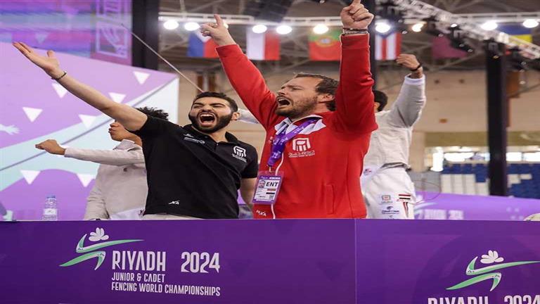 "اجتماع سابق وأمر خاص".. القصة الكاملة لمدرب منتخب مصر وثلاث 1 "اجتماع سابق وأمر خاص".. القصة الكاملة لمدرب منتخب مصر وثلاث