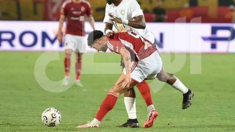 عاجل.. رد فعل مثير من جانب رئيس نادي البنك بعد إلغاء هدف فريقه أمام الأهلي 1 رد فعل مثير من جانب رئيس نادي البنك بعد