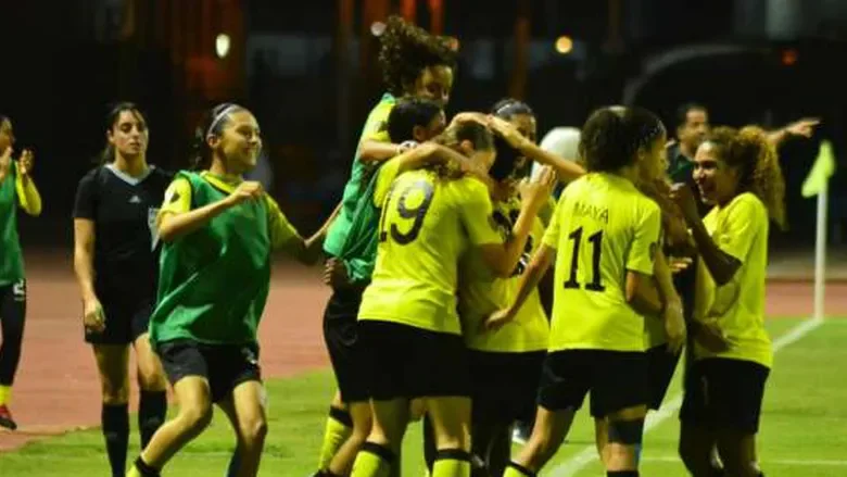 إلغاء كأس السوبر للكرة النسائية «مستندات» 1 كأس السوبر للكرة النسائية مستندات