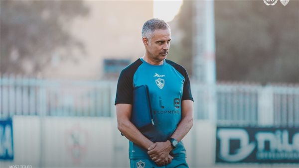 بشير التابعي يهاجم جوميز قبل نهائي السوبر الإفريقي 1 جوميز