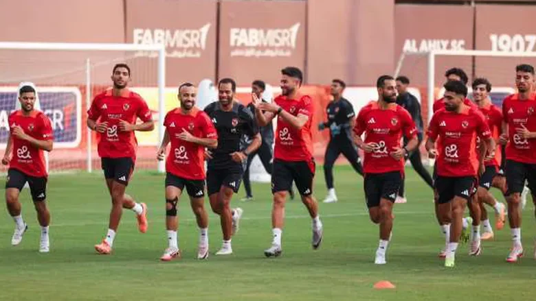 موقف صفقات الأهلي الجديدة بالسوبر الإفريقي.. أساسي وبديل وصراع بين 2 1 صفقات الأهلي الجديدة بالسوبر الإفريقي أساسي وبديل وصراع بين