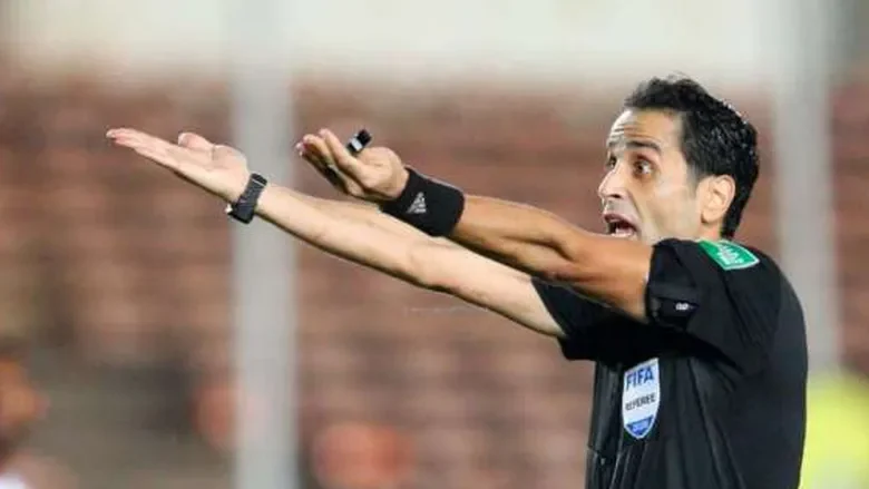 حكم السوبر الإفريقي يفاجئ الزمالك في تقرير المباراة 1 السوبر الإفريقي يفاجئ الزمالك في تقرير المباراة