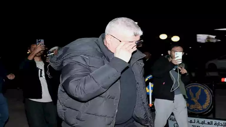 أحمد شوبير يعلن اقتراب ثنائي الأهلي من الرحيل عن الفريق 1 أحمد شوبير يعلن اقتراب ثنائي الأهلي من الرحيل عن الفريق