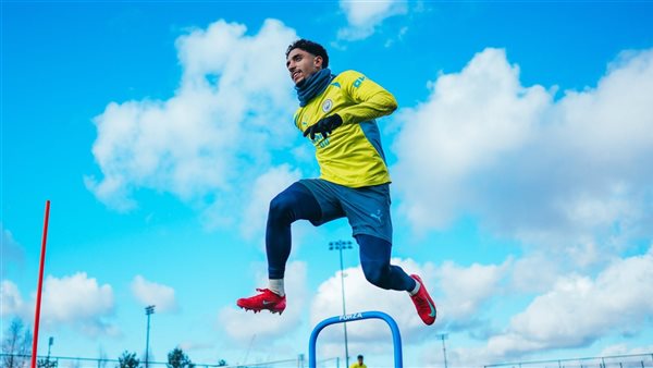 أول طلب من عمر مرموش لإدارة نادي مانشستر سيتي 1 عمر مرموش