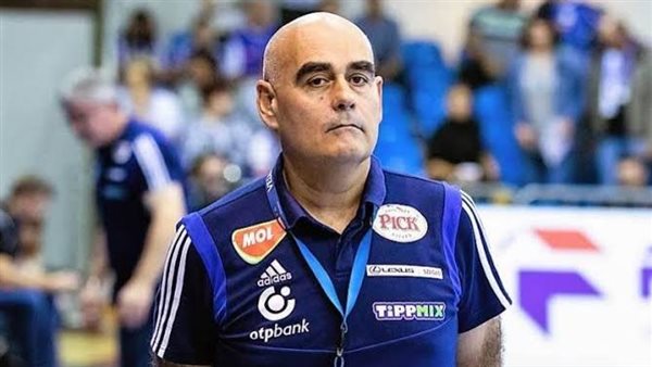 اتحاد اليد يكرم باستور المدير الفني للفراعنة علي هامش ودية البرازيل 1 خوان كارلوس باستور