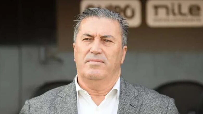 حدث فجرا في الزمالك.. حسم أول صفقتين وموعد رحيل بيسيرو 1 فجرا في الزمالك حسم أول صفقتين وموعد رحيل بيسيرو