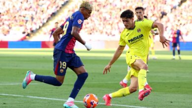 الدوري الإسباني برشلونة المتوج باللقب يخسر أمام فياريال وريال
