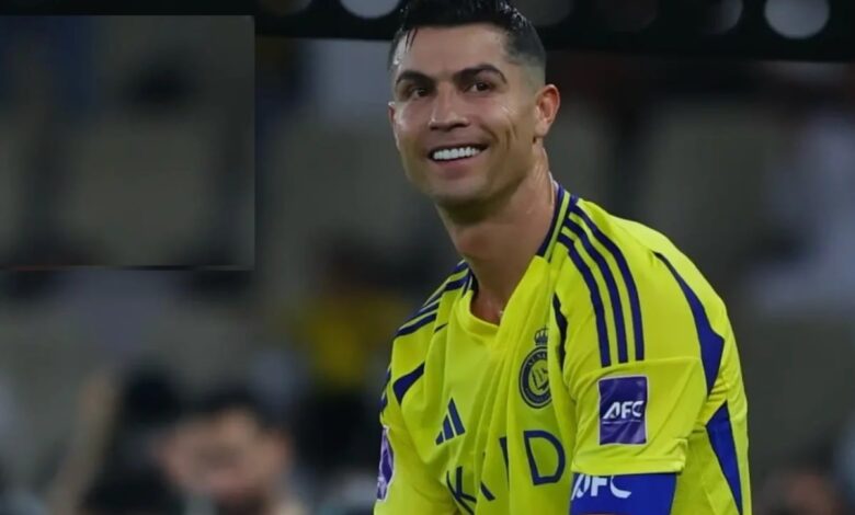 ‫ الهلال السعودي أم الأهلي المصري؟ رئيس الفيفا رونالدو قد