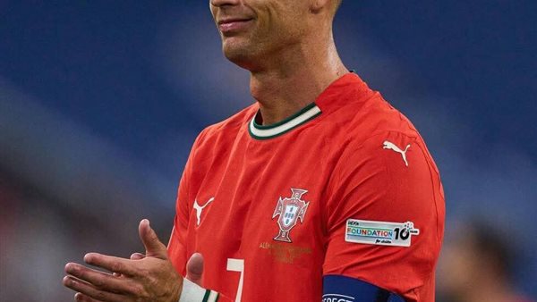 ريبيري يسخر من كريستيانو رونالدو بعد تصريح الكرة الذهبية 1 رونالدو