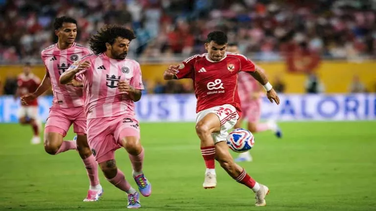 لوائح الفيفا تضع الأهلي على رأس المجموعة الأولى بكأس العالم 1 لوائح الفيفا تضع الأهلي على رأس المجموعة الأولى بكأس العالم