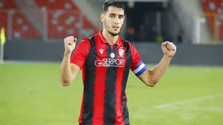 هدف الزمالك.. خطوة واحدة تفصل زين الدين بلعيد عن الوكرة القطري 1 هدف الزمالك.. خطوة واحدة تفصل زين الدين بلعيد عن الوكرة القطري