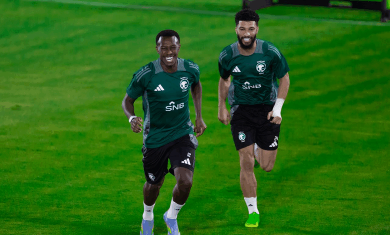 ‫ السعودية تحلم بآخر بطاقة مباشرة لمونديال 2026 تعرف على