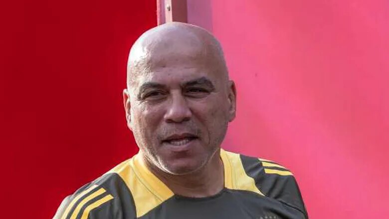 الأهلي يرفض التوقيع مع مهاجم مصري «محترف» رغم ترحيب اللاعب 1 يرفض التوقيع مع مهاجم مصري محترف رغم ترحيب اللاعب