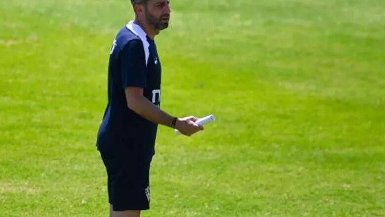 تفاصيل جلسة فيريرا مع لاعبي الزمالك قبل مباراة دجلة الودية 1 جلسة فيريرا مع لاعبي الزمالك قبل مباراة دجلة الودية