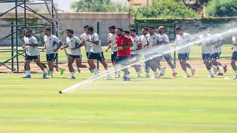 لاعب الأهلي يكشف موقفه من العروض الأوروبية المقدمة 1 لاعب الأهلي يكشف موقفه من العروض الأوروبية المقدمة