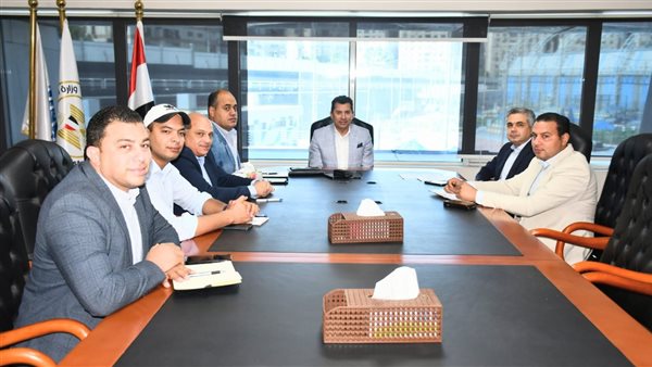 وزير الرياضة يعقد اجتماعًا لمناقشة خطط تطوير رياضة الفروسية 1 وزير الرياضة يعقد