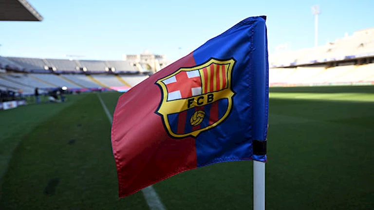 وُلد في الكويت.. برشلونة يتعاقد مع لاعب جديد 1 وُلد في الكويت.. برشلونة يتعاقد مع لاعب جديد