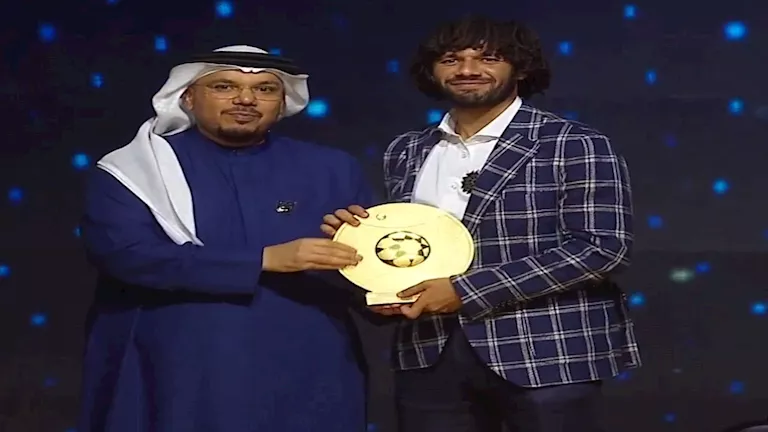 النني يحصد جائزة الأفضل في الدوري الإماراتي 1 النني يحصد جائزة الأفضل في الدوري الإماراتي
