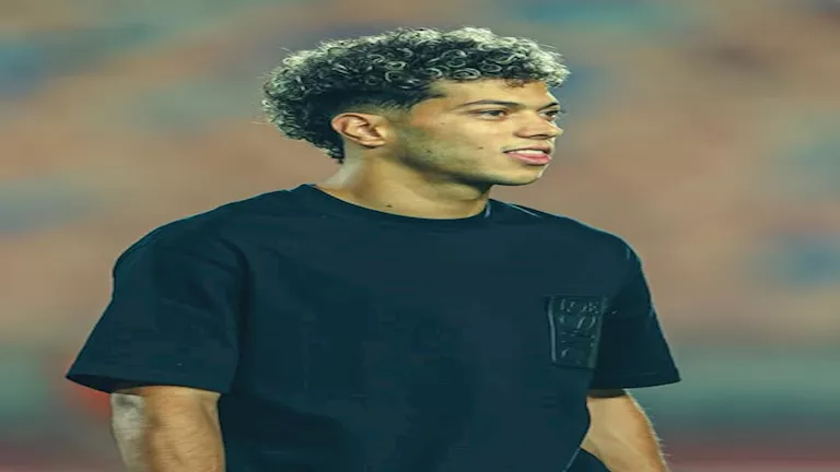 موقف إنساني من إمام عاشور تجاه أقدم عامل بنادي الزمالك 1 موقف إنساني من إمام عاشور تجاه أقدم عامل بنادي الزمالك