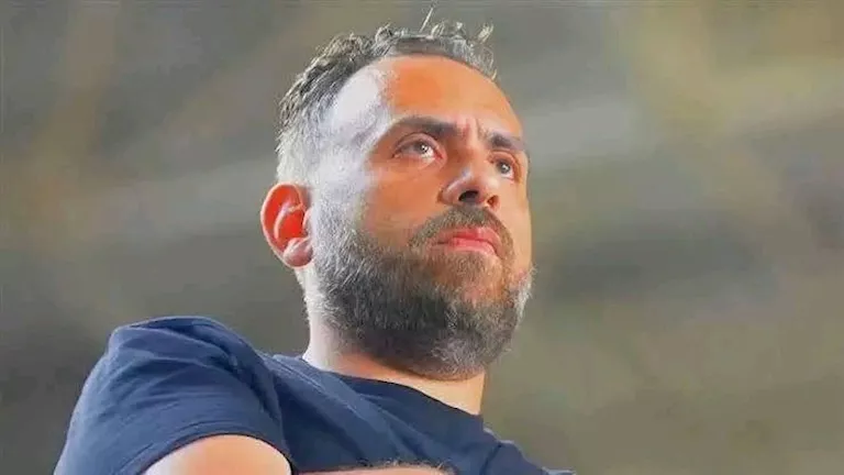 "مفيش عروض".. جون إدوارد يتراجع عن قراره ويعيد مهاجم الزمالك 1 "مفيش عروض".. جون إدوارد يتراجع عن قراره ويعيد مهاجم الزمالك