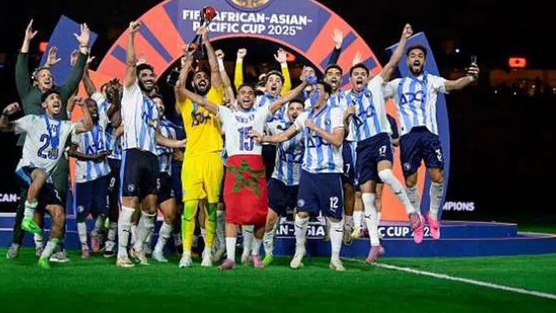 أهداف مباراة بيراميدز ونهضة بركان في السوبر الأفريقي.. مايلي يتقدم 1 مباراة بيراميدز ونهضة بركان في السوبر الأفريقي مايلي يتقدم