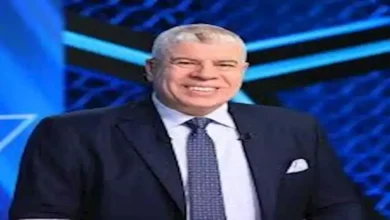 "بيعمل عظمة بصراحة".. أحمد شوبير يتغنى بلاعب بيراميدز بعد لقب السوبر 15 "بيعمل عظمة بصراحة".. أحمد شوبير يتغنى بلاعب بيراميدز بعد لقب السوبر