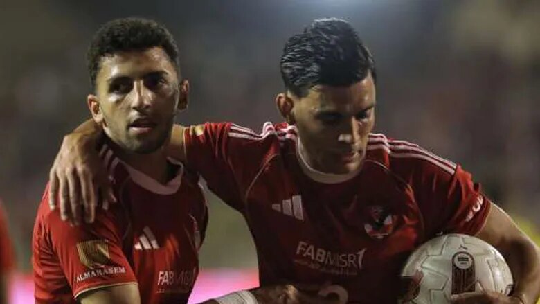 فجرا في الأهلي قرار بسبب إمام عاشور ورفض طلب